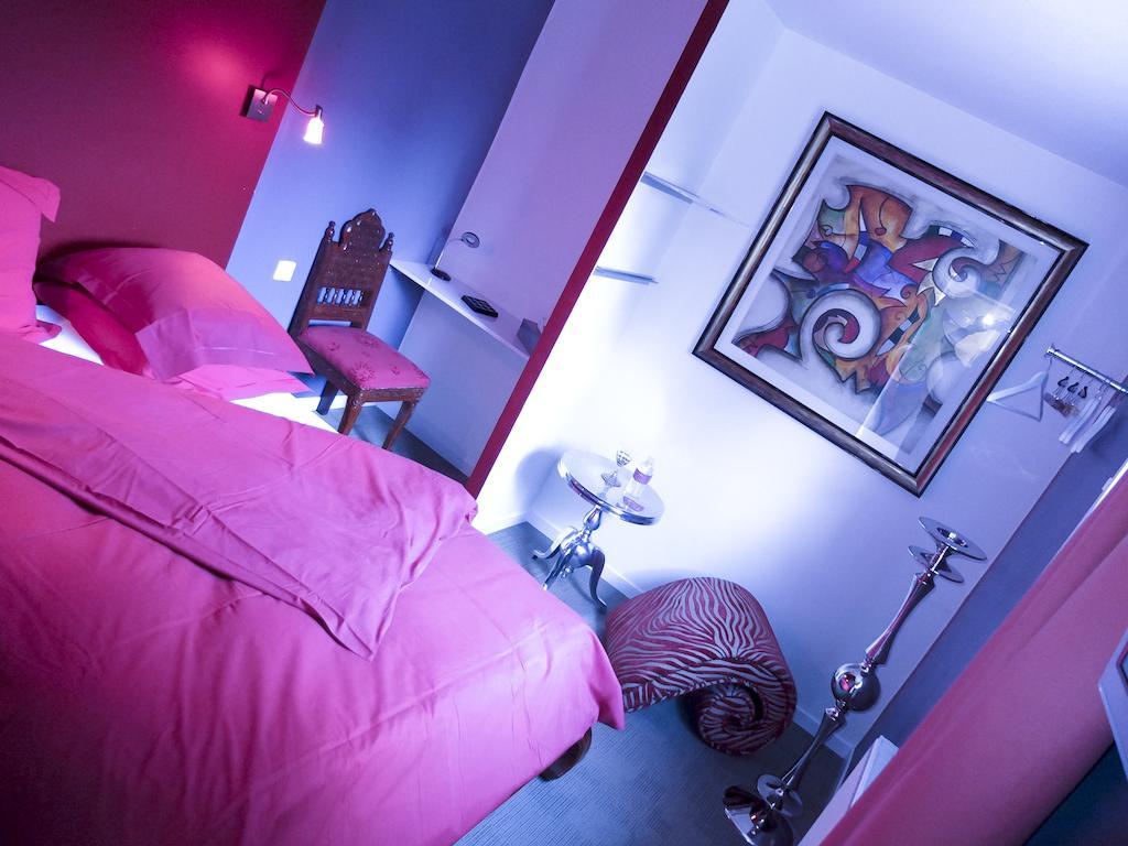 Hotel Au Fil De L'Eau - La Malate Besançon Pokoj fotografie