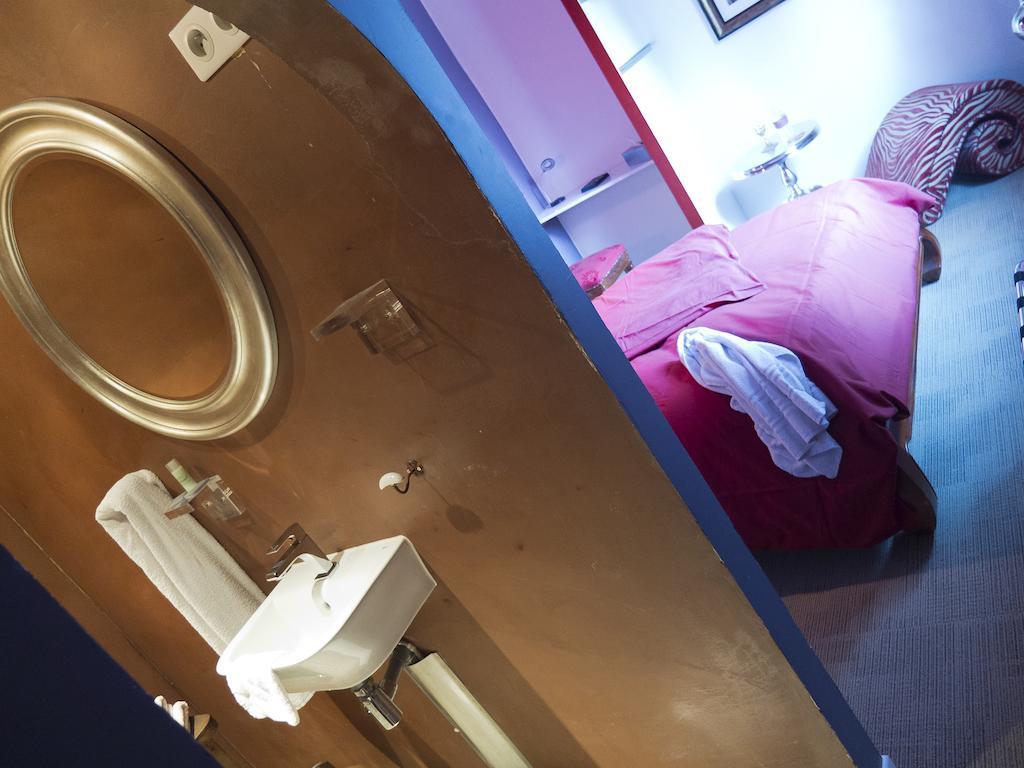 Hotel Au Fil De L'Eau - La Malate Besançon Pokoj fotografie