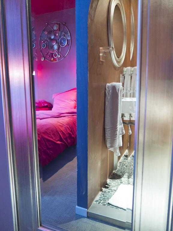Hotel Au Fil De L'Eau - La Malate Besançon Pokoj fotografie